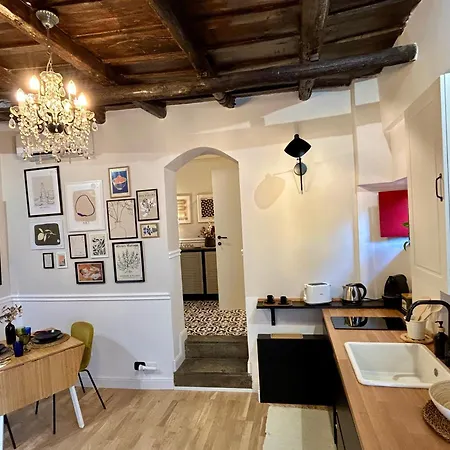 Abaco 2 Baths & Small Balcony In Trastevere Apartamento Roma