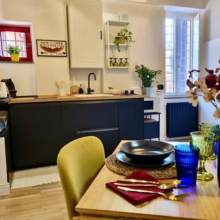 Apartamento Abaco 2 Baths & Small Balcony In Trastevere *