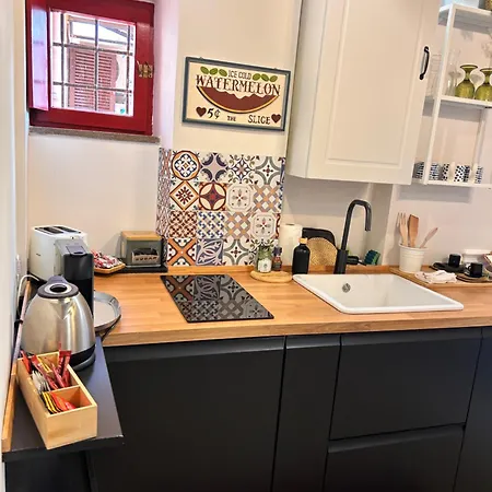 Abaco 2 Baths & Small Balcony In Trastevere *