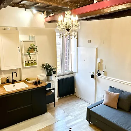 Apartamento Abaco 2 Baths & Small Balcony In Trastevere
