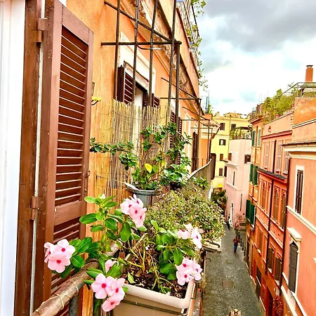 Abaco 2 Baths & Small Balcony In Trastevere * Roma