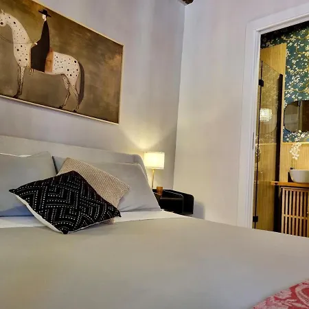 Abaco 2 Baths & Small Balcony In Trastevere