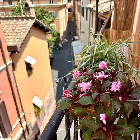 Abaco 2 Baths & Small Balcony In Trastevere